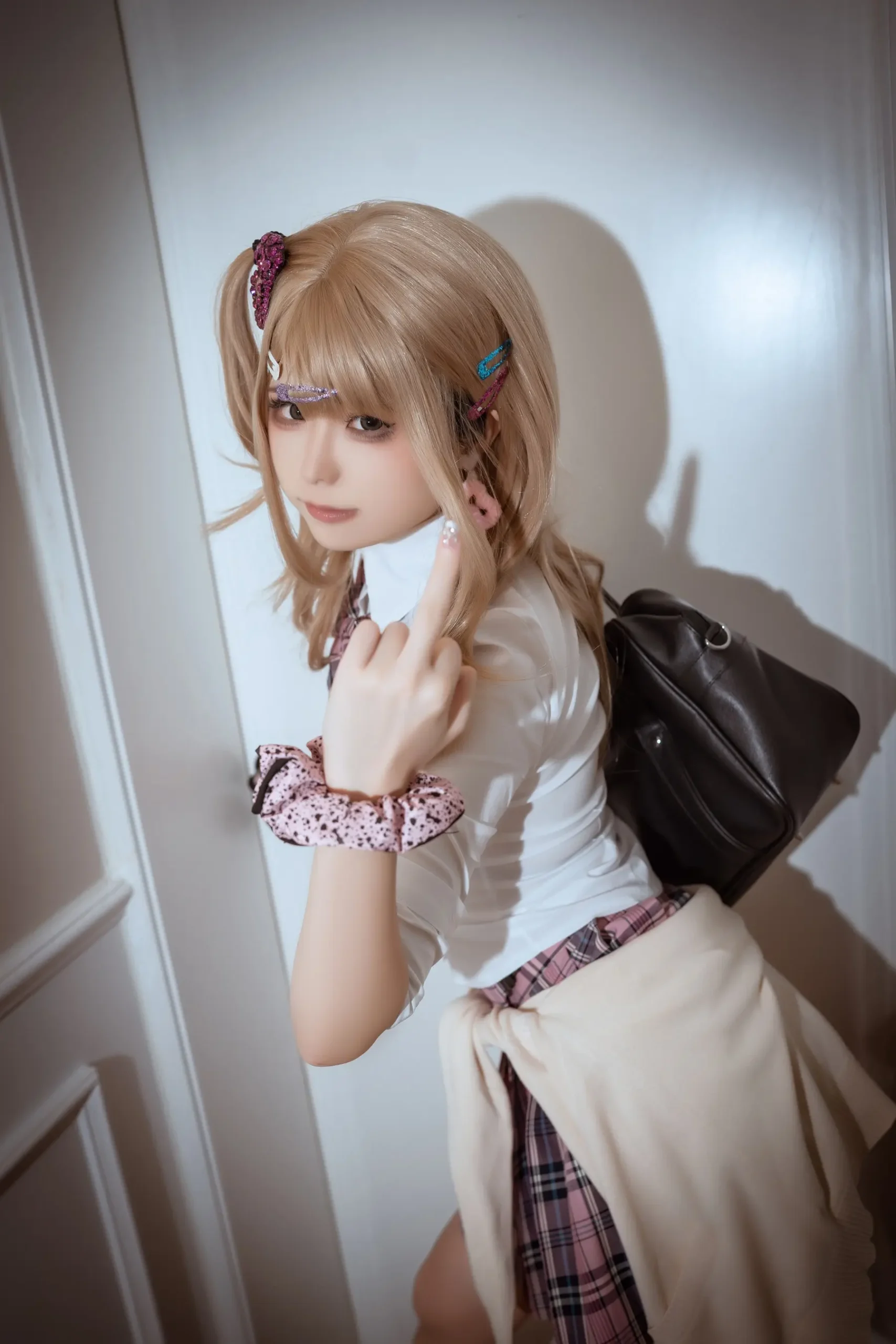 Quan冉有点饿 芙洛伦