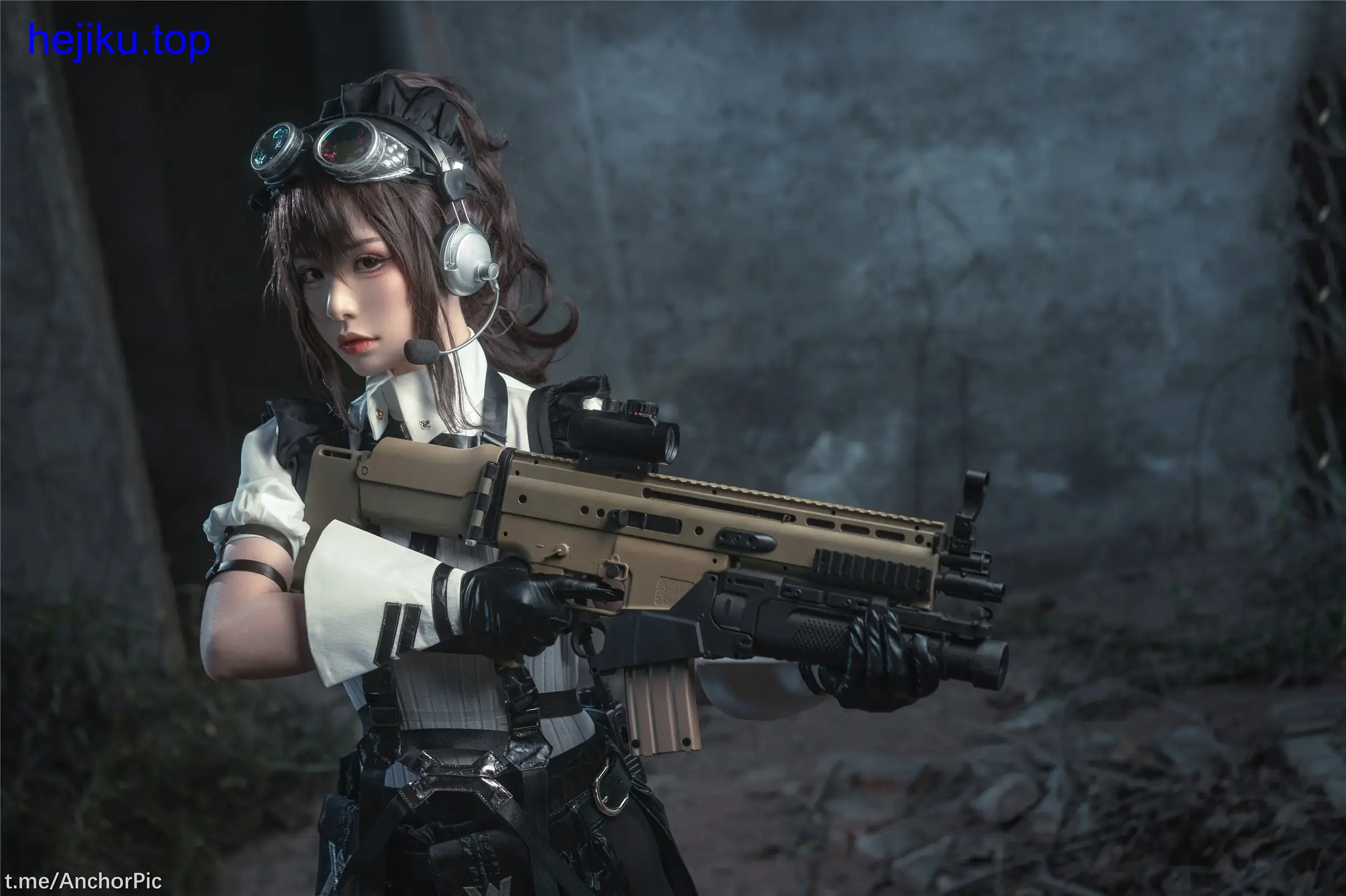 喵小吉cos战斗女仆高清图