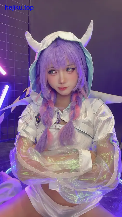 越南poppachan卡提cos作品