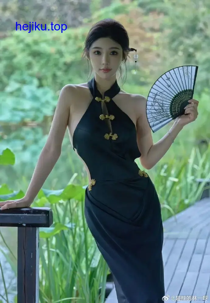 超辣的林一泳装穿搭图片大全