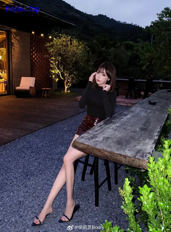 徐莉芝booty套图作品欣赏