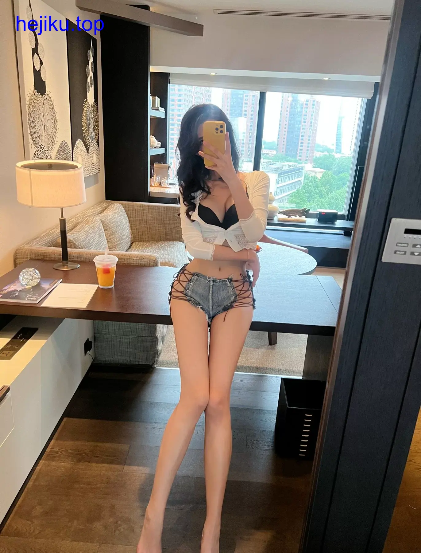 葛征微密圈写真作品