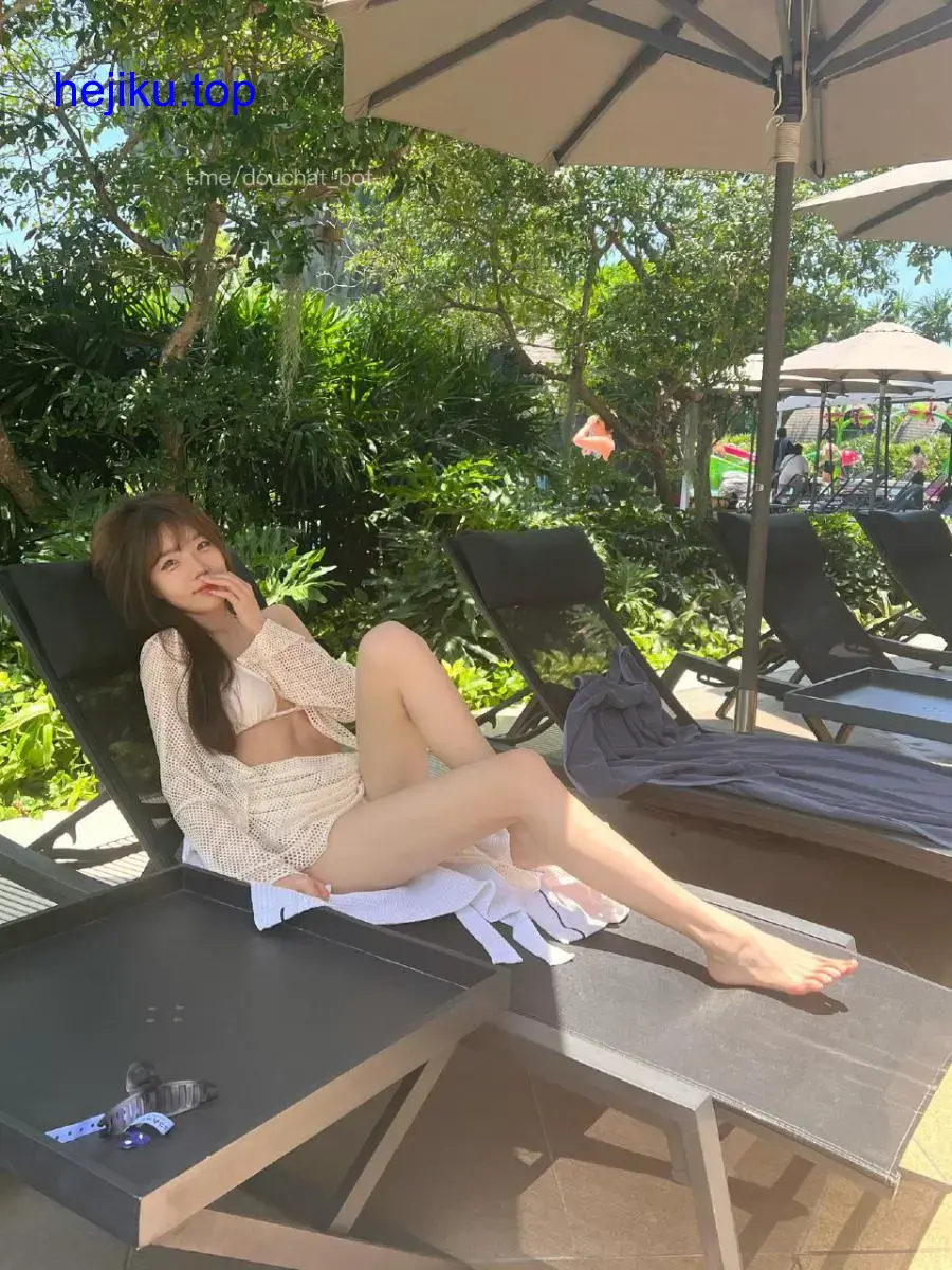 相扑猫比基尼图片欣赏