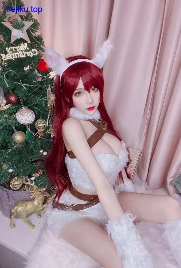 啾小妍Deer樱花树下 啾小妍Deer仰头看樱花