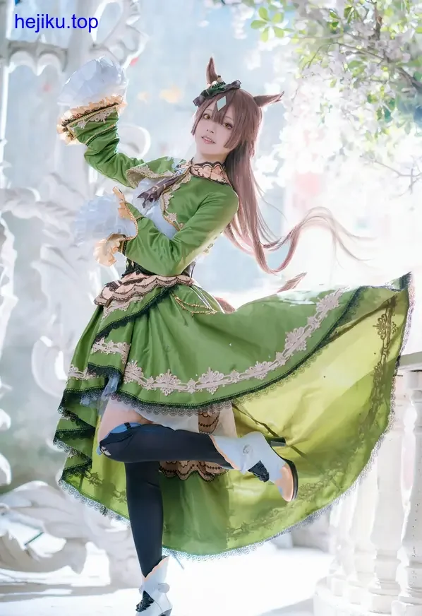 黑龙贯通戴头盔侧面