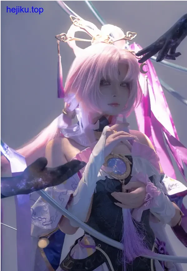 百合欧皇子甜蜜订婚瞬间