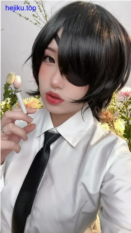 puypuy白枪呆城墙边持枪