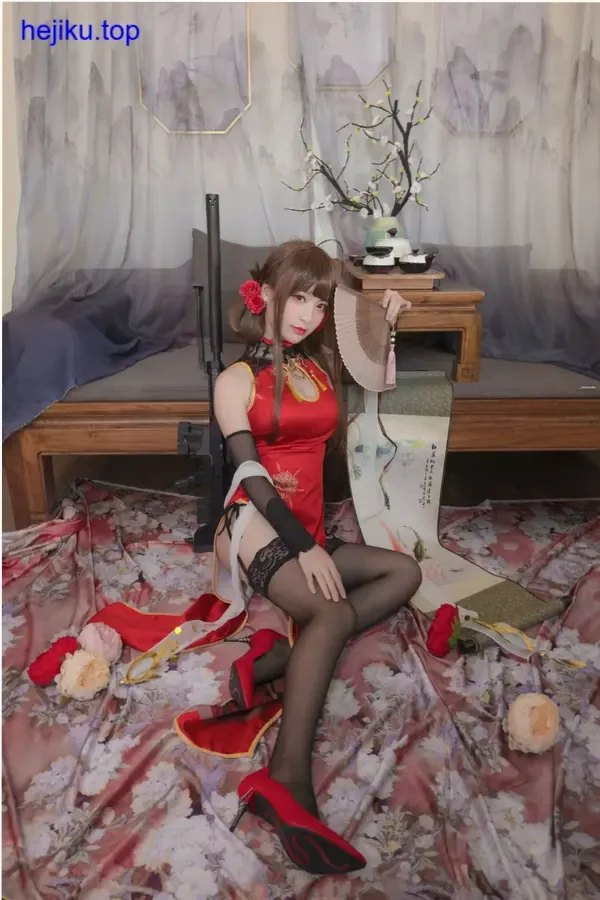 碧蓝航线星野saori精美cos图 星野saori碧蓝航线cos细节,水手服、假发和道具都很精致